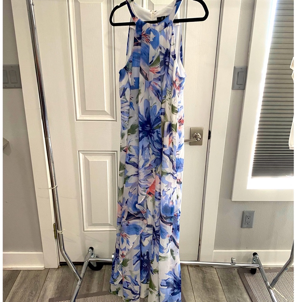 NWOT Leslie Fay Floral Dress